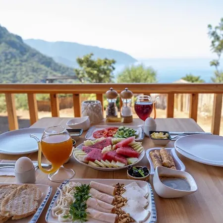 Отель Goat Bungalow And Camping *