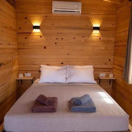 Goat Bungalow And Camping * Фаралия