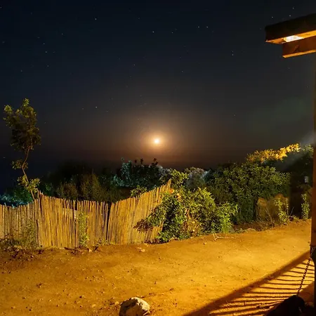 Goat Bungalow And Camping Отель Фаралия