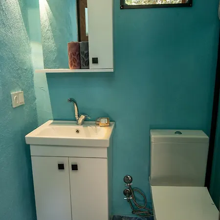 Goat Bungalow And Camping Отель