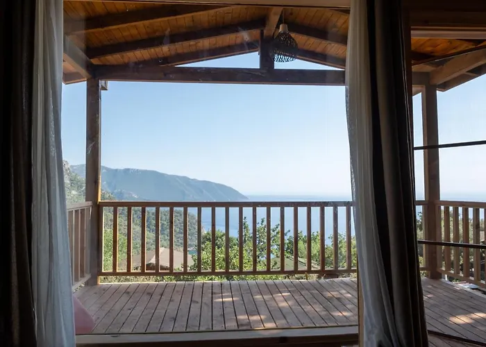 Hotel Goat Bungalow And Camping *