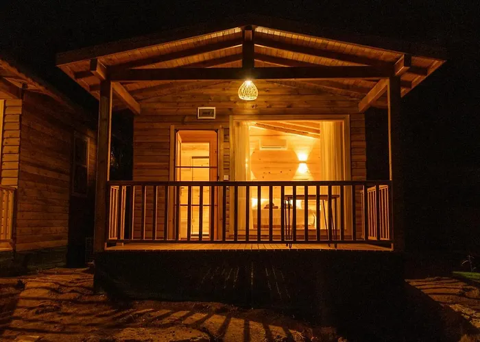 Hotel Goat Bungalow And Camping