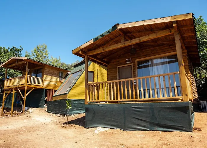 Goat Bungalow And Camping * Faralya