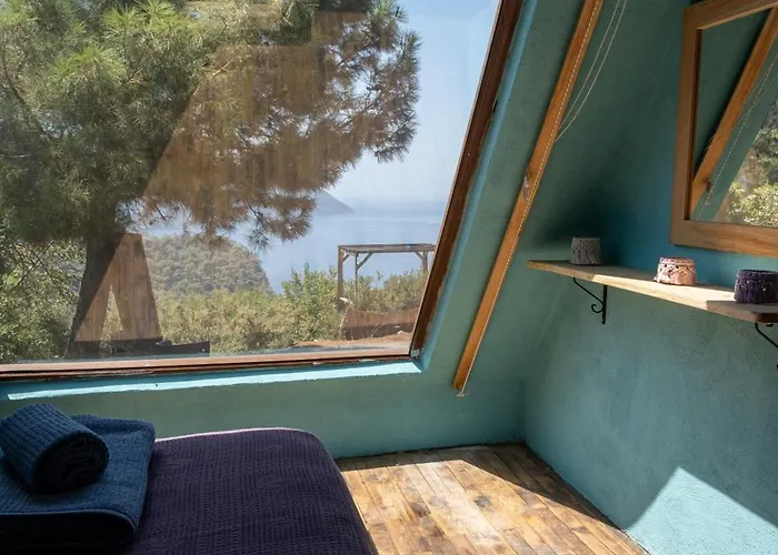 Goat Bungalow And Camping Faralya